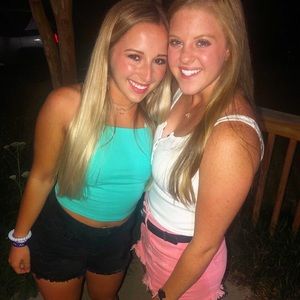 Meet your Posher, Bailey